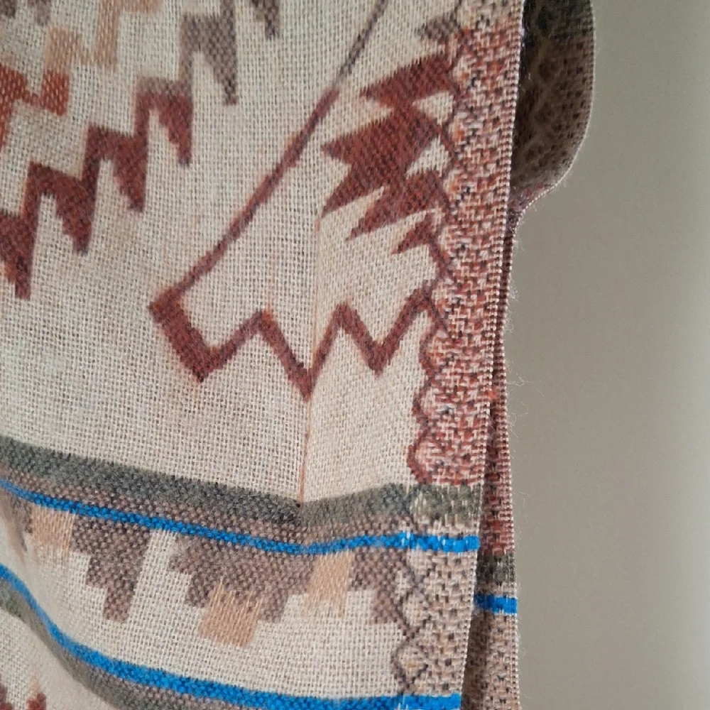 Southwest Print Ruana - Picture 2 of 6
